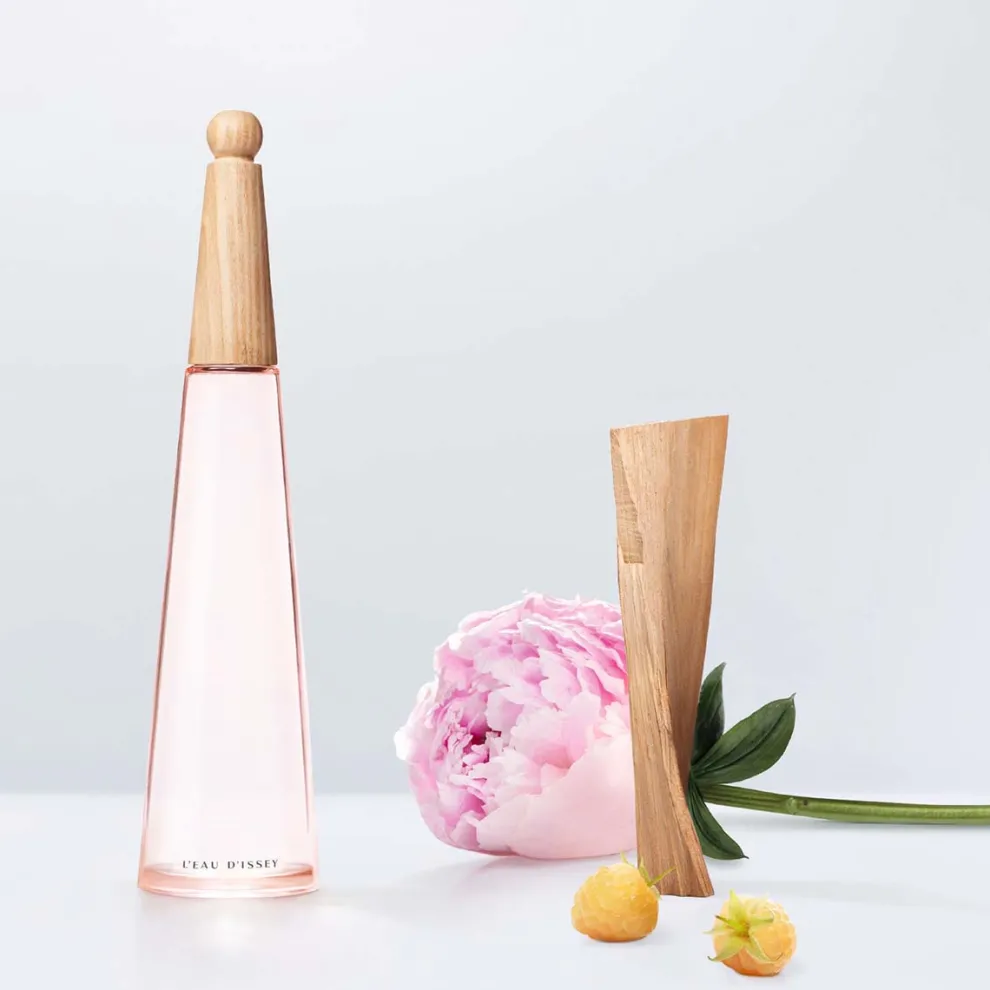 Issey Miyake - L'Eau d'Issey Pivoine